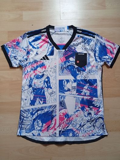 Japan FA Concept Jersey ((Immaculate Size UK S Fully Authentic Jersey))