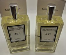 2 x 100ml bottles of men's perfume (Esscence Vault)