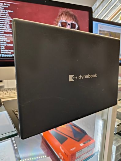 Toshiba Dynabook Satellite Pro C50 Core i7-1065G7 (10th Gen) 16GB 500GB SSD 15.6 Inch FHD Windows 11 Pro Laptop