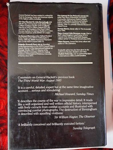 The Third World War / The untold Story / General Sir John Hackett / 1982