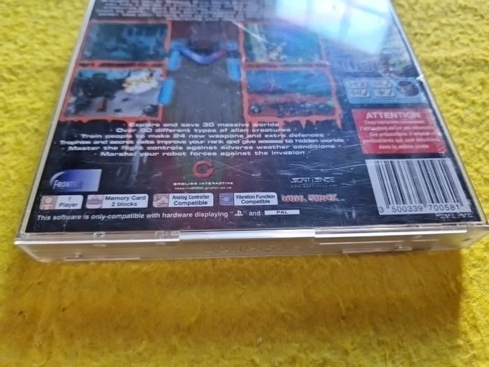 V2000 David Braben  PlayStation1 ps1 PlayStation2 ps2 games Original