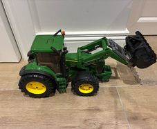 Bruder Tractor/Digger Set