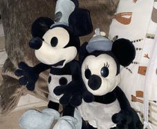 Disney limited edition mickey and Minnie Mouse