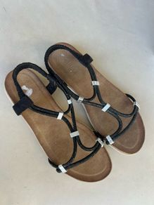 Bellucci Sandals Size 39