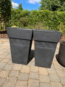 Large garden pots
