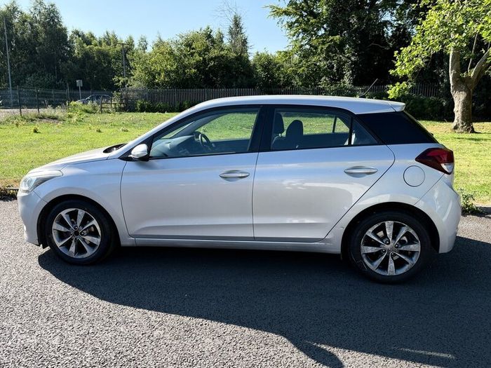 Hyundai I20 Deluxe Fresh Nct 09/27