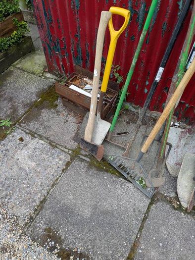 garden tools