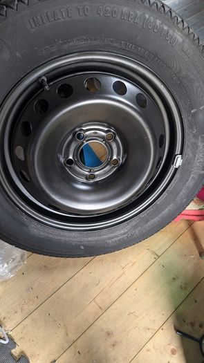 Car wheel