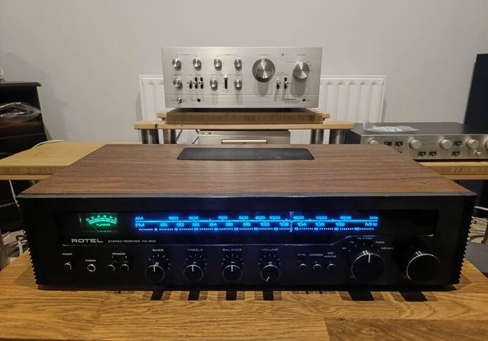 Rotel rx 202 stereo fm receiver HIFI