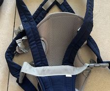 baby carrier