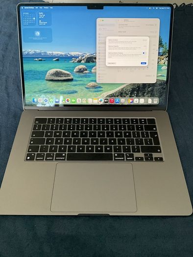 MacBook Air 15 inch M3 16GB Memory 512GB SSD