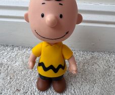 Fandom Box Classic Charlie Brown approx. 15 cm. Used Please see photos