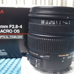 Lens Sigma 17-70mm / F2.8  Dc Macro Os For Sony