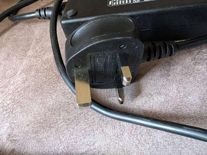 Genuine Dell Laptop Charger