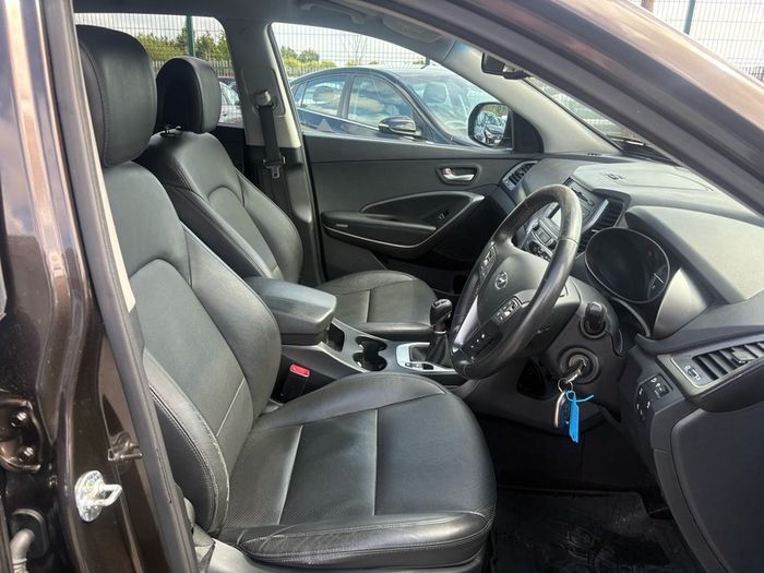 2016 Hyundai Santa Fe AWD Executive 2.2L Diesel 7 Seater