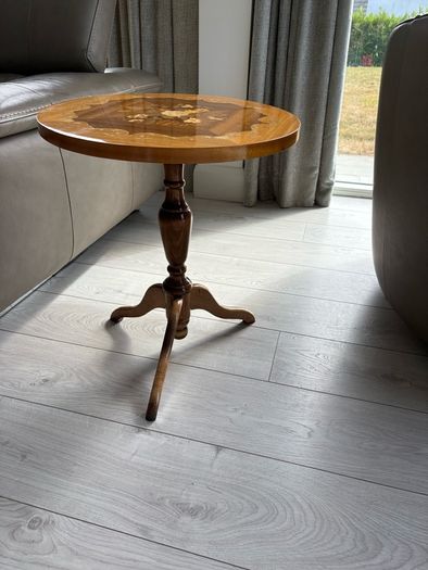 vinatge table