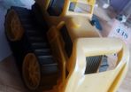 Toy buldoger .cond as shown