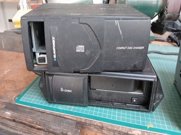 ford 6000 car radio