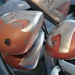 Left handed men's golf clubs