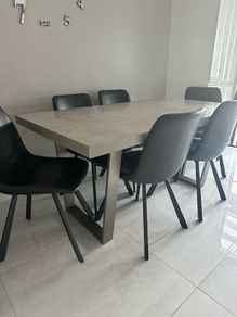Dining Table, 6 Chairs & 3 Bar Stools