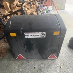 dog box for towbar