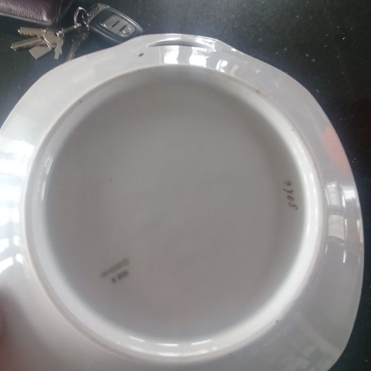 Vintage cake plate