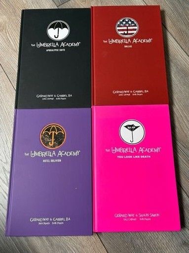 Umbrella Academy Comics Library Editions Book 1-3 & Klaus