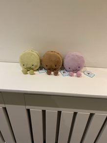 New JELLYCAT  Max / Mona / May Macarons