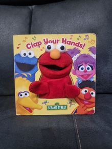 Clap Your Hands! (Sesame Street) (Puppet Books) (Paperback)