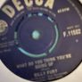 A selection of The Furey brothers Billy Furey & Davey Arthur singles in vg+ condition. Only 2 euros each Image 8
