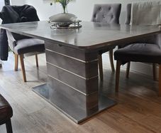 Extendable Dining Table
