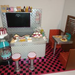 Our Generation Dining, Restaurant
