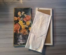 Sunspun Hand Embroidery Handcherchiefs