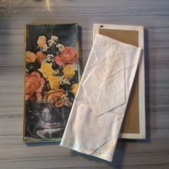 Sunspun Hand Embroidery Handcherchiefs