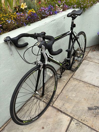 Motion Typhoon Road Bike