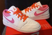 Nike trainers