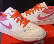 Nike trainers