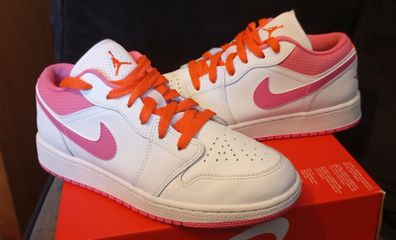 Nike trainers