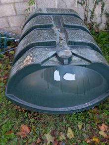 1200 litre oil tank in great condition