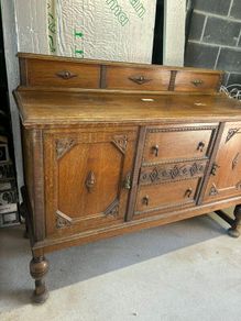 Antique Jacobean Style Oak Sideboard / Buffet