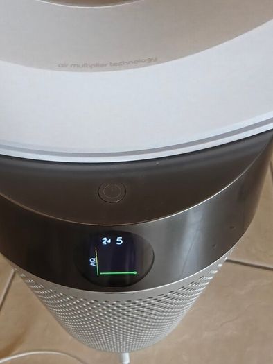 Dyson Pure Cool DP04 Air Purifier Fan App Controlled  83% Filters