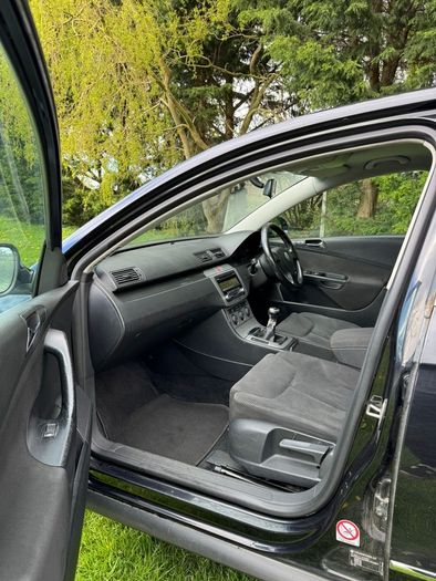 car Volkswagen passat 2006