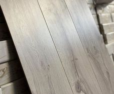 Brand new laminated flooring now available