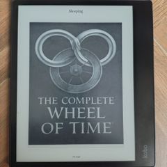 Kobo Elipsa 2E 10.3 inch eReader and notebook