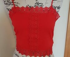 BNWT Size 12-14 Short Vest Top