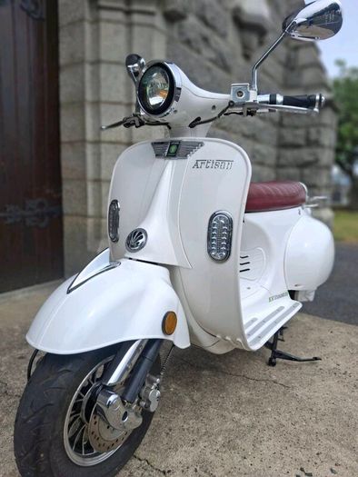 Artisan Ev 2000r