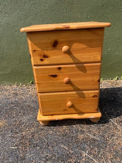 Pine Bedside Locker