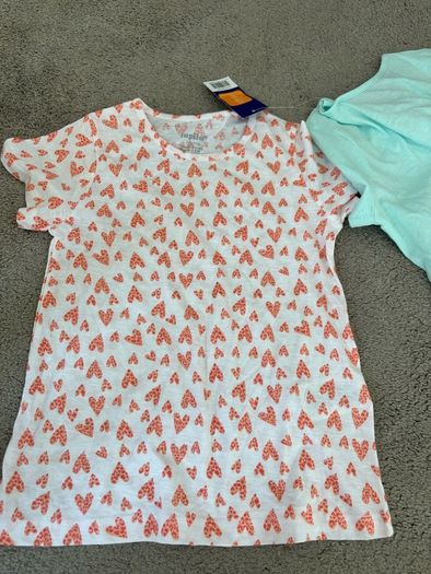 new girls 2pack T-shirts 4-6 years old 110-116cm