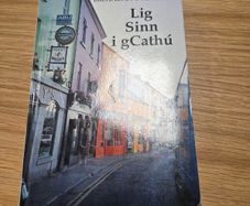 Lig Sinn i gCathu Irish language book