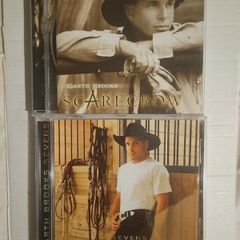 Garth Brooks Collection - Scare Crow / Sevens.